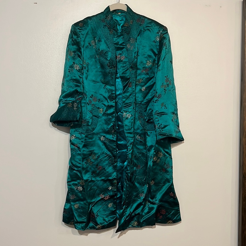 VTG AUTHENTIC SILK KIMONO
